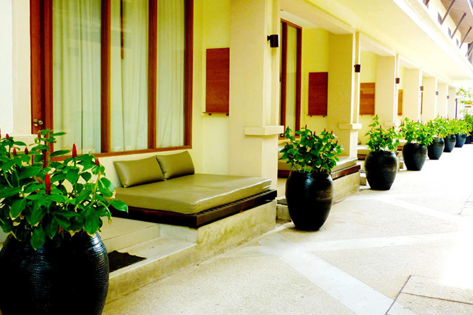 Iyara Beach Hotel And Plaza Chaweng  Esterno foto
